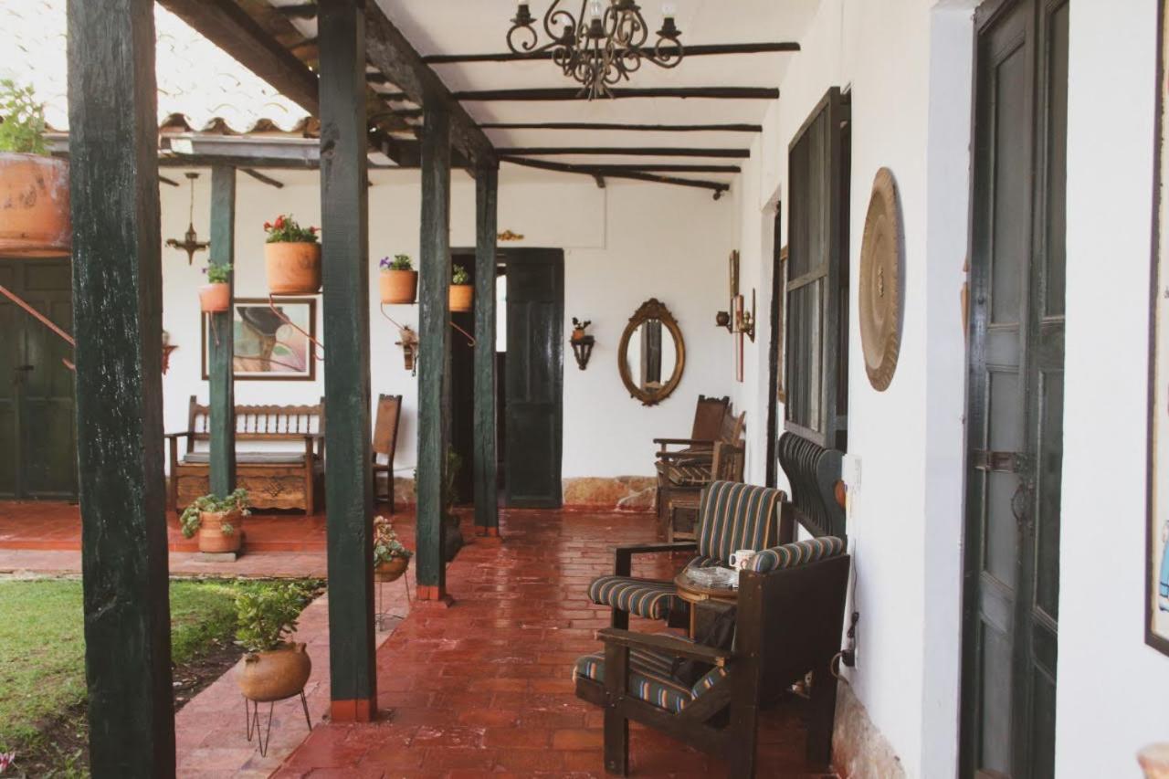 Casa Dante, Desde 1792! Hotel Tibasosa Exterior photo